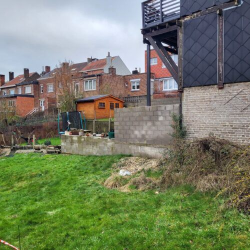 JUPPILLE-SUR-MEUSE TERRAIN 231M²